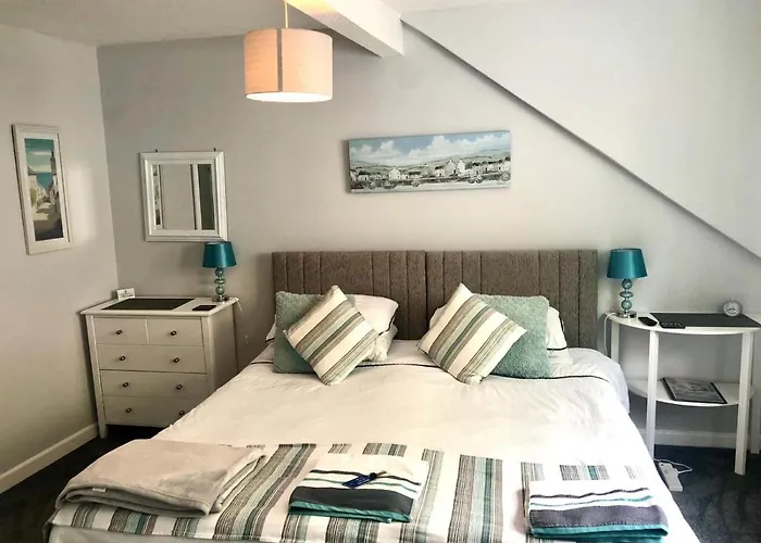 Bridgeside Guest House Looe